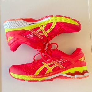 ASICS Gel-Kayano 26! Good Condition! Great Colors!